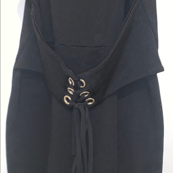 Black mini dress - Picture 2 of 4